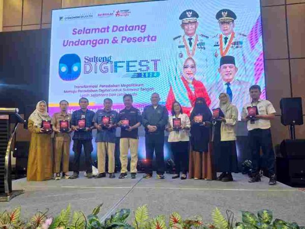 Kadis Kominfo Sulawesi Tengah Resmi Membuka Sulteng DigiFest 2024