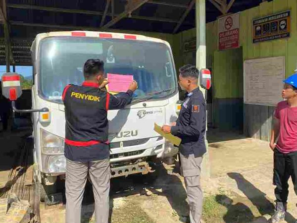 Kejati Sulawesi Tengah Sita Dokumen dan Kendaraan PT Rimbunan Alam Sentosa dalam Kasus Dugaan Korupsi