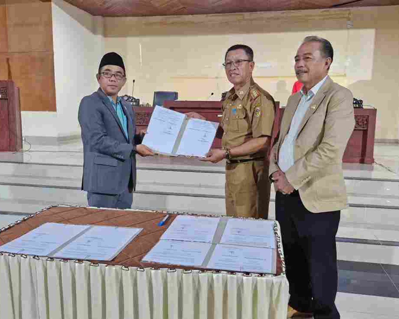 DPRD Parigi Moutong Gelar Rapat Paripurna Bahas KUA-PPAS APBD 2025 dan Perubahan APBD 2024