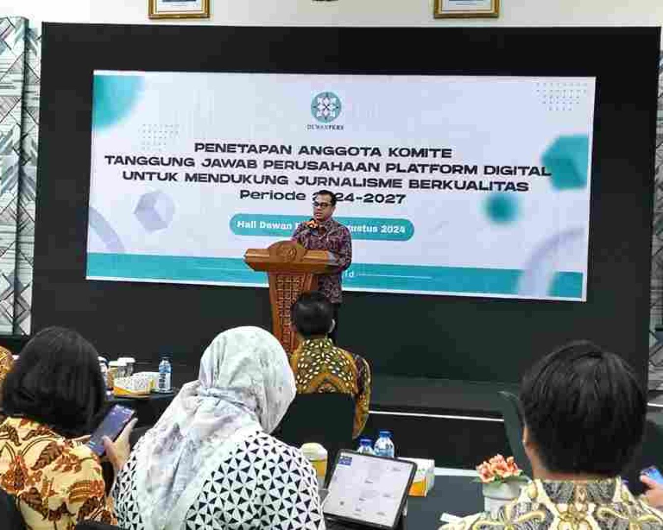 Hendry Ch Bangun Sambut Positif Pengukuhan 11 Anggota Komite Tanggung Jawab Perusahaan Platform Digital untuk Jurnalisme Berkualitas