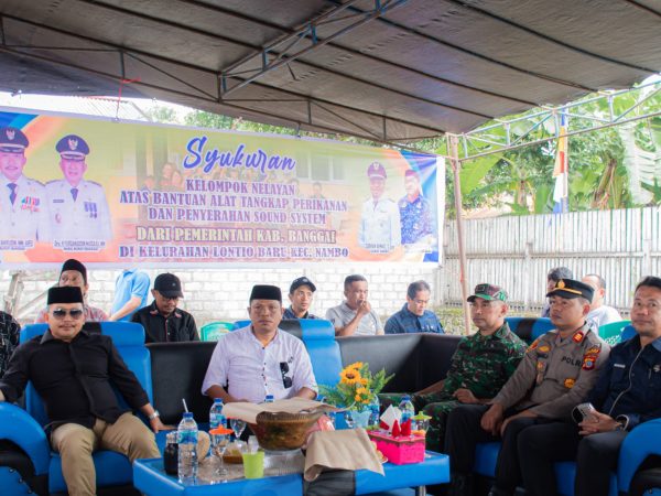 Bupati Amirudin Perhatikan Kesejahtraan Nelayan Bentuk Nyata 29 Mesin Katinting Di Bagikan