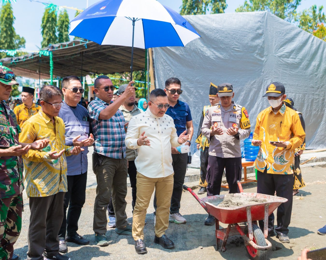 Bupati Banggai Amirudin Wujudkan Impian Siswa SMA 1 Bualemo Yang Lama Mereka Nantikan