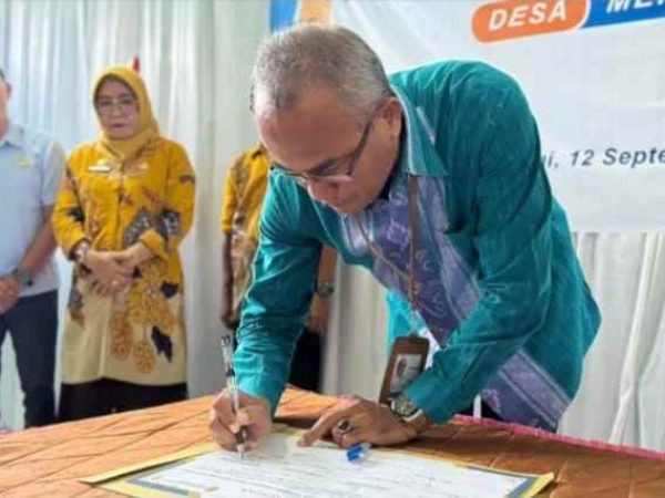 Sekda Parigi Moutong Hadiri Pencanangan Program Desa CANTIK di Desa Mertasari