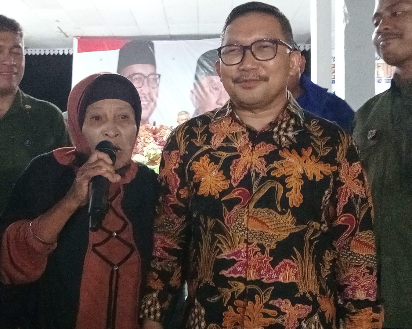 Amirudin Tamoreka, Cabup Banggai yang Menyentuh Hati dengan Politik Santunnya