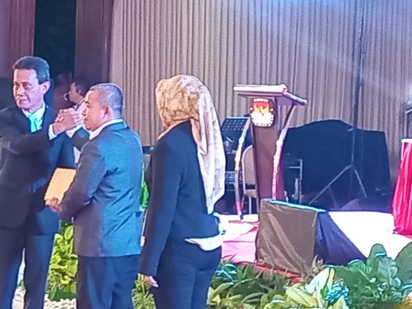 KPU Banggai Gelar Debat Kandidat Bupati Banggai 2024, Tiga Paslon Tampil di Hari Sumpah Pemuda