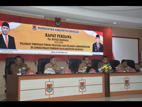 Pjs Bupati Banggai Raziras Pertama Kali Rapat Bersama Para OPD di Lingkungan Pemerintah Daerah