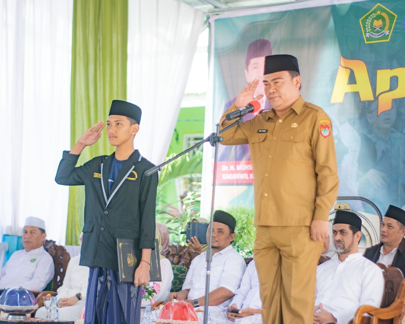 Apel Hari Santri Tahun 2024 di MAN NEGERI Banggai di Hadiri Ratusan Para Santri