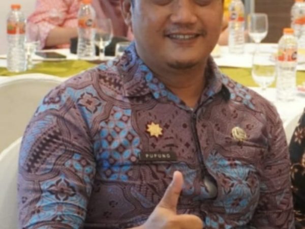 Dinas Peternakan Banggai Bantah Isu Penyaluran Bantuan Sapi di Kelurahan Salabenda