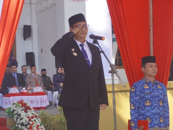 Peringatan Hari Sumpah Pemuda ke-96 di Banggai : Pjs. Bupati Raziras Rahmadillah Serukan Peran Pemuda untuk Indonesia Maju