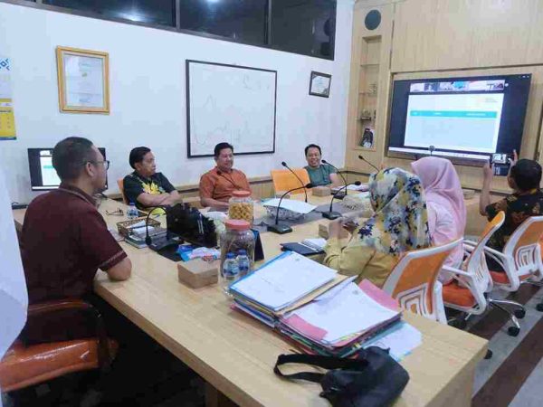 Sekda Parigi Moutong Ikuti Rapat Koordinasi Implementasi Narasi Komunikasi Capaian 10 Tahun Pemerintahan Jokowi