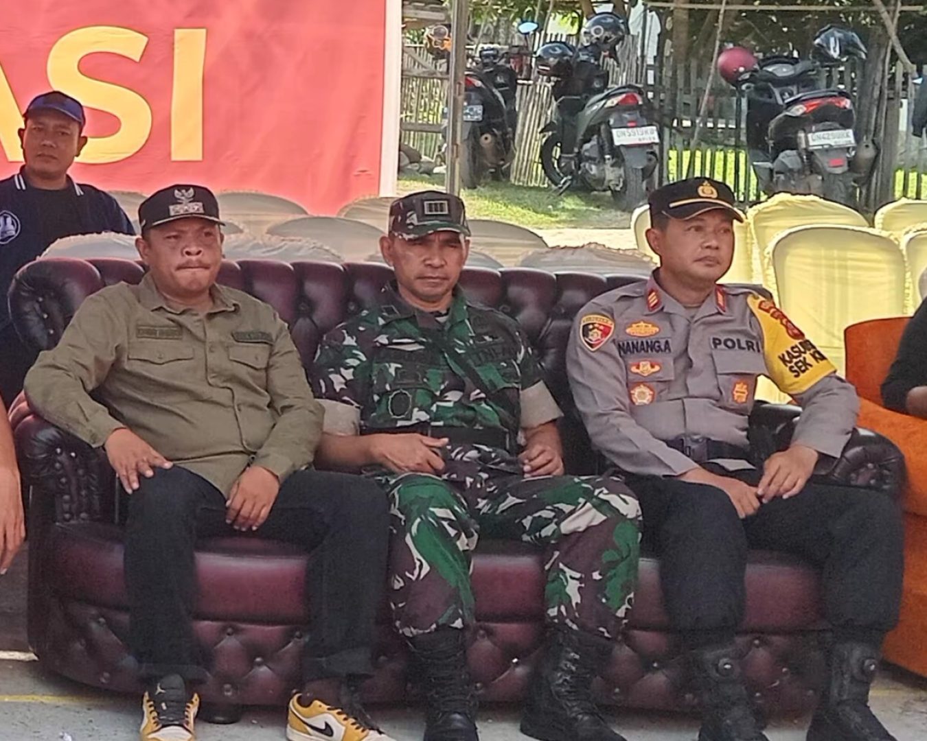 Camat Nambo Subhan Ahmad : Apresiasi KPU Banggai, Dalam Peningkatan Pemahaman Masyarakat, Dengan Menggelar Simulasi Pilkada di Desa Sayambongin