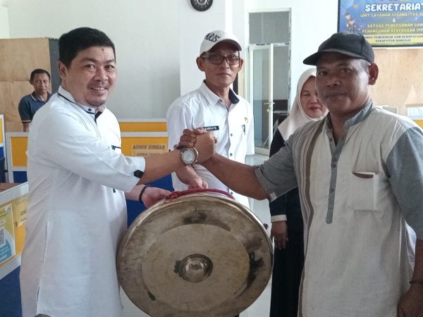 Kelompok Kuda Lumping Tirta Kencana Terima Bantuan, Bukti Kepedulian Pemerintah Banggai Terhadap Budaya Lokal