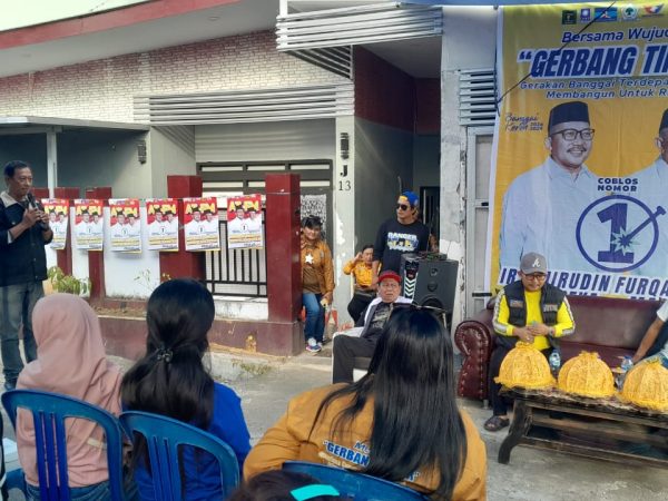Ismail Indek Menjadi Penanya Pada Cabup Amirudin Cawabup Banggai Furqanuddin, : Pada Kampanye Terbatas di Perum BTN Nusagriya Luwuk Utara