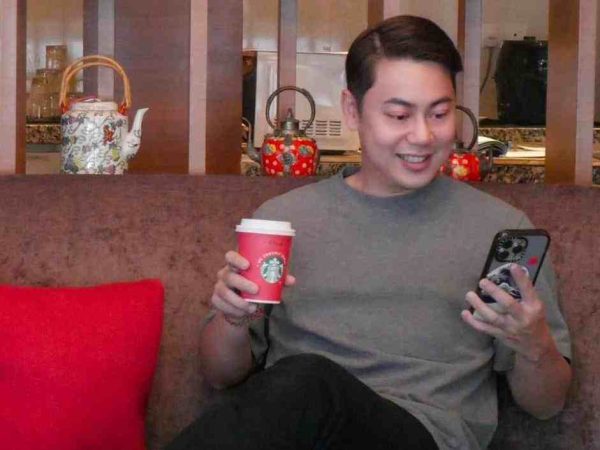 Alvin Fernandez Komar: Dari Covid-19 ke Kesuksesan Dunia Konten dan Traveling