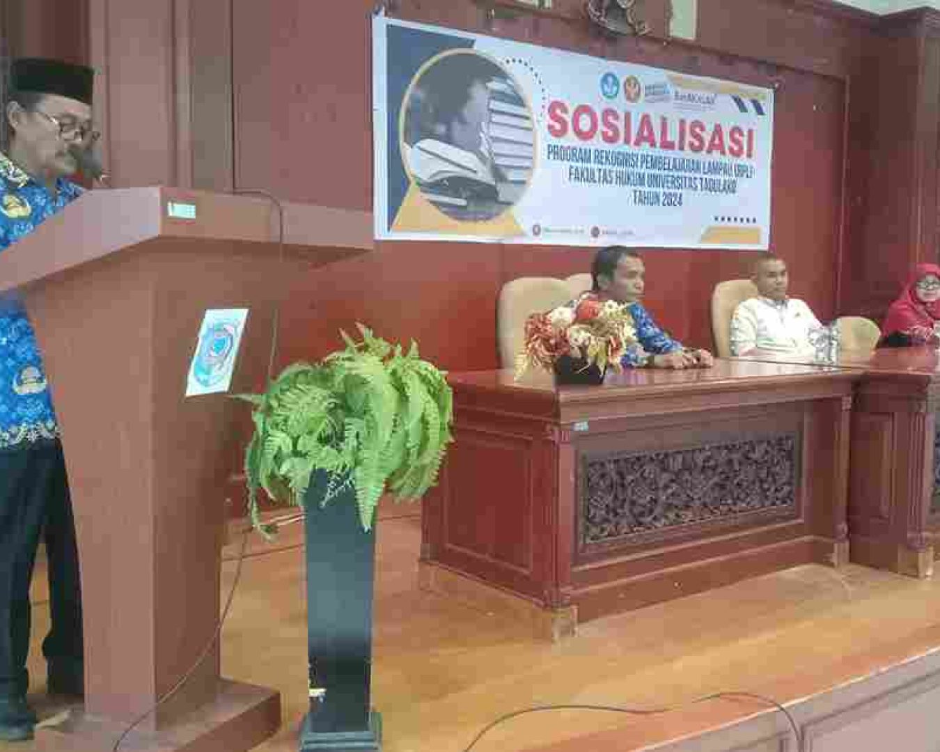 Staf Ahli Lewis, Buka Secara Resmi Sosialisasi Program Rekognisi Pembelajaran Lampau (RPL)