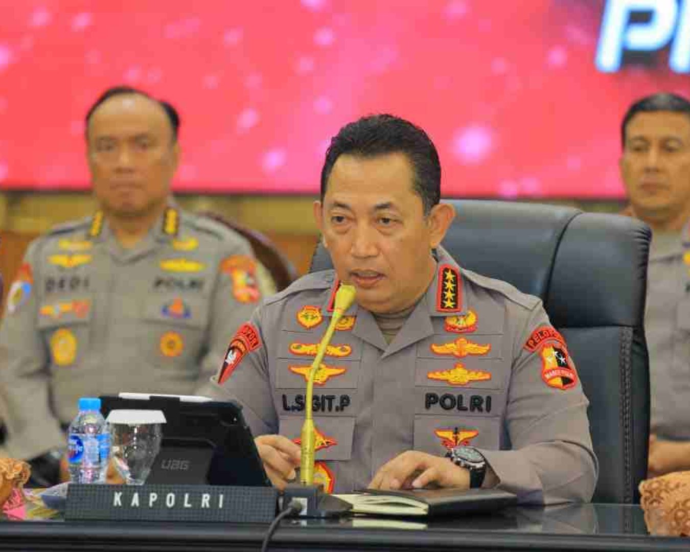 Kapolri Tegaskan Hukuman Maksimal untuk Bandar Narkoba: Fokus Pemberantasan dari Hulu ke Hilir