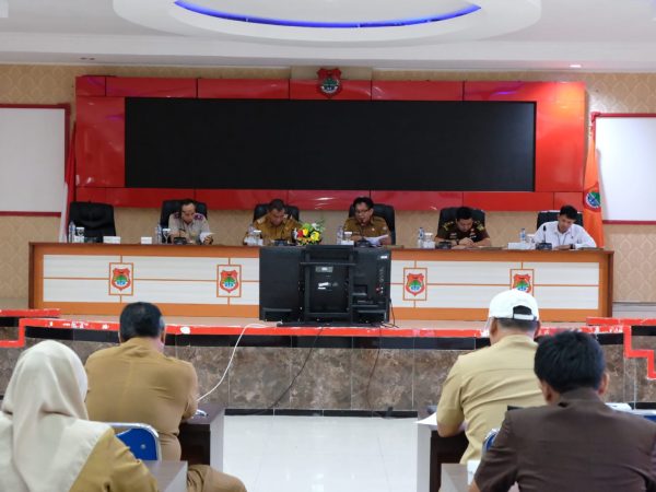 Sekda Banggai Pimpin Rapat Penertiban dan Pengamanan Barang Milik Daerah Tahun 2024