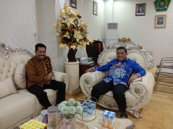 Rastono Sumardi Disambut Hangat oleh Kakanwil Kemenag Sulut dalam Kunjungan Silaturahmi