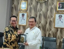 Sekab Banggai Terima Kunjungan Kepala KPP Pratama Luwuk, Pastikan Kepatuhan Laporan SPT Tahunan