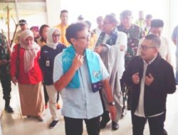 Bupati Banggai Sambut Menteri Kesehatan RI, Bersama Rombongan di Bandara Sukuran Aminudin Amir