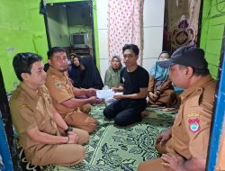 Lurah Luwuk Serahkan Bantuan Penguburan untuk Warga Kurang Mampu