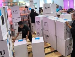 Perakitan Kotak Suara PSU KPU Banggai Mulai Besok Lakukan Packing