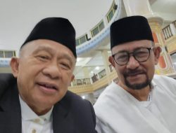 Mantan Bupati Banggai Dukung Kebijakan Bupati Amirudin Usai Sholat Idul Fitri