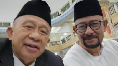 Mantan Bupati Banggai Dukung Kebijakan Bupati Amirudin Usai Sholat Idul Fitri