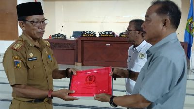 Wakili Pj Bupati, Asisten Perekonomian dan Pembangunan Terima Hasil Penelaan Pokir DPRD