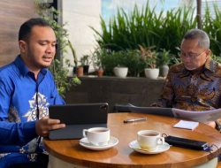 Obrak-Abrik Pinasa, Poros Tengah Berjaya