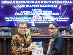 Sekda Banggai Hadiri Rapat Paripurna Penyampaian Laporan Pansus DPRD Terkait LKPJ Bupati 2024