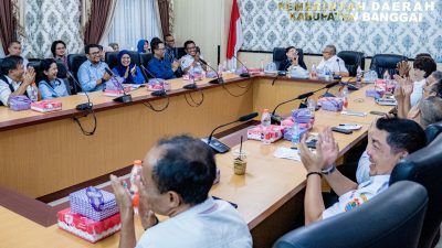 Wabup Banggai Buka Seminar Awal Peta Jalan Ekonomi Daerah Tangguh dan Inklusif