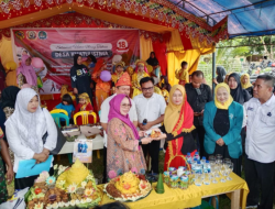 Wabup Parimo Hadiri Peringatan Ulang Tahun Desa Khatulistiwa.