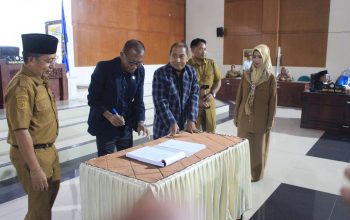 Rapat Paripurna DPRD Parigi Moutong Bahas Laporan Pansus Belanja Daerah dan Penyerahan e-Pokir 2027