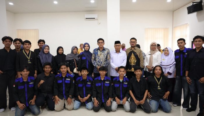 Bupati Erwin Burase Siapkan Asrama dan Beasiswa Mahasiswa Parigi Moutong di Gorontalo