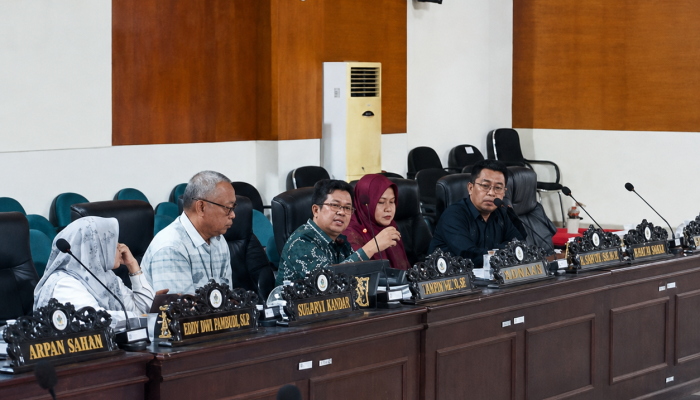 Bahas Anggaran 2027, DPRD dan Bappelitbangda Parimo Tekankan Akurasi Data PAD