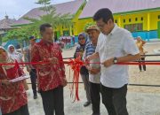 Bupati H. Erwin Burase Resmikan Sejumlah Sekolah Penerima Program Revitalisasi